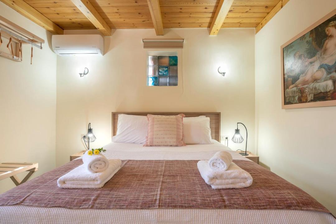 Photo of Bedroom in Sirili