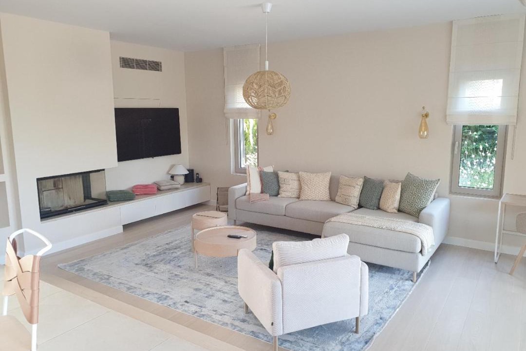 Photo of Livingroom in Lefktron