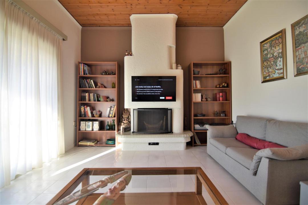 Photo of Livingroom in Astros