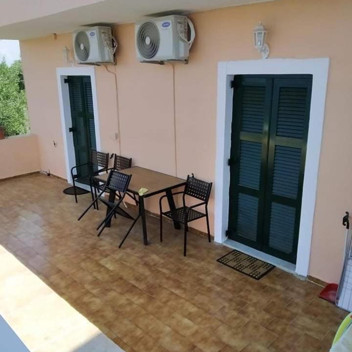 Photo of Patio Balcony in Agia Pelagia Chlomou