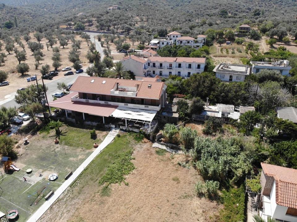 Photo of Others in Skala Mistegnon
