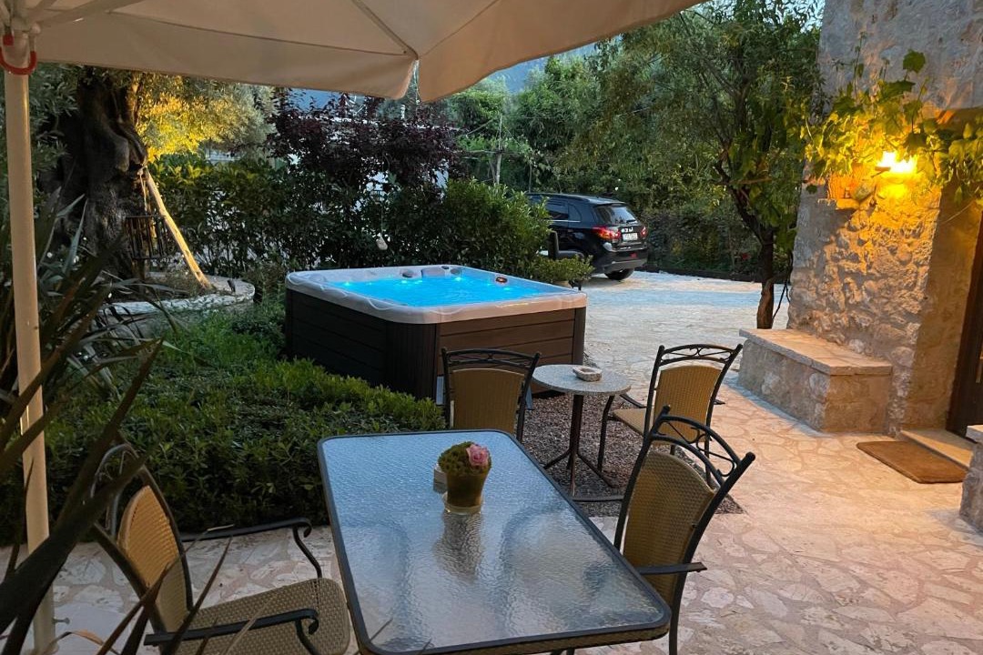 Photo of Patio Balcony in Episkopos