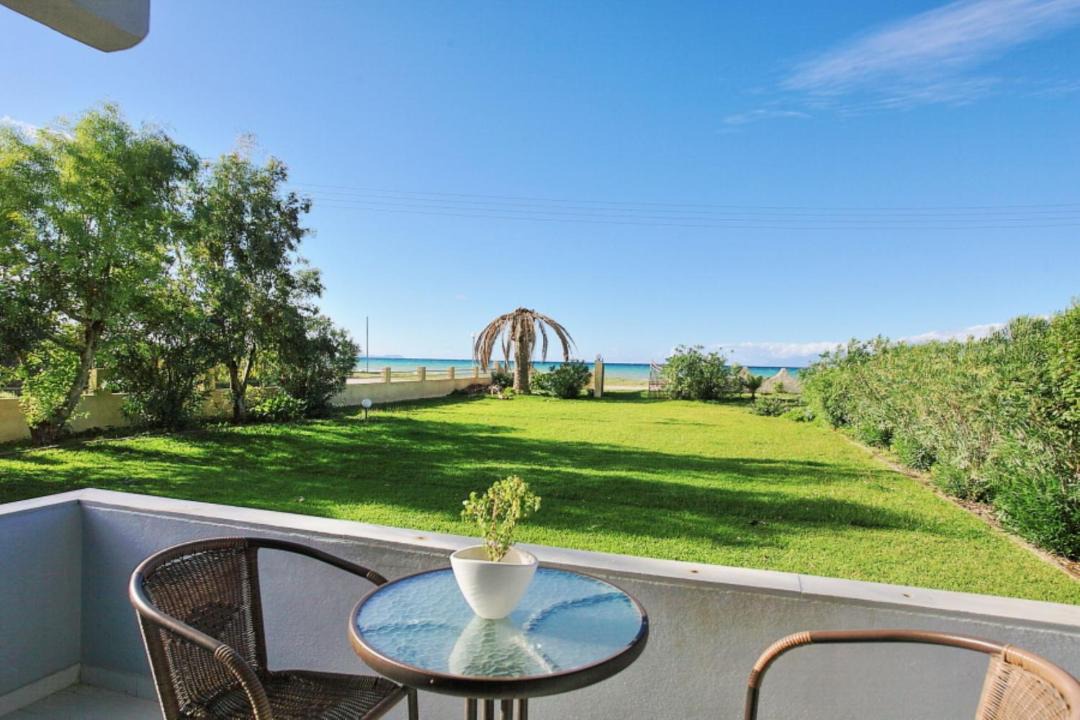 Photo of Patio Balcony in Almiros Beach