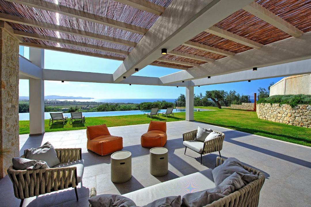 Photo of Patio Balcony in Almiros Beach