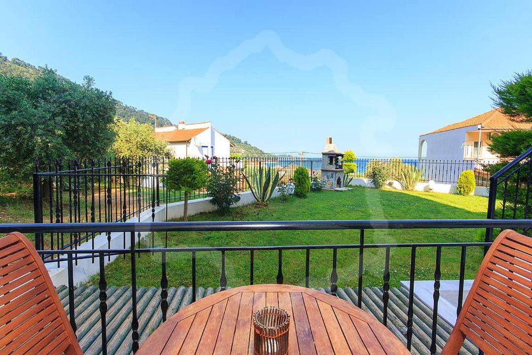 Photo of Patio Balcony in Chrisi Ammoudia