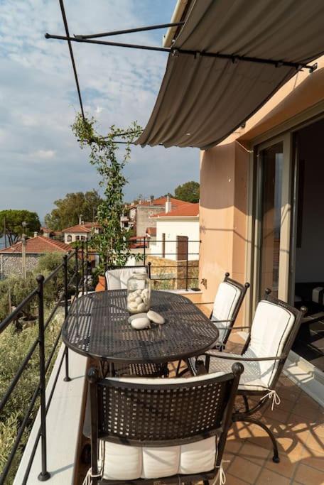 Photo of Patio Balcony in Kato Gatzea