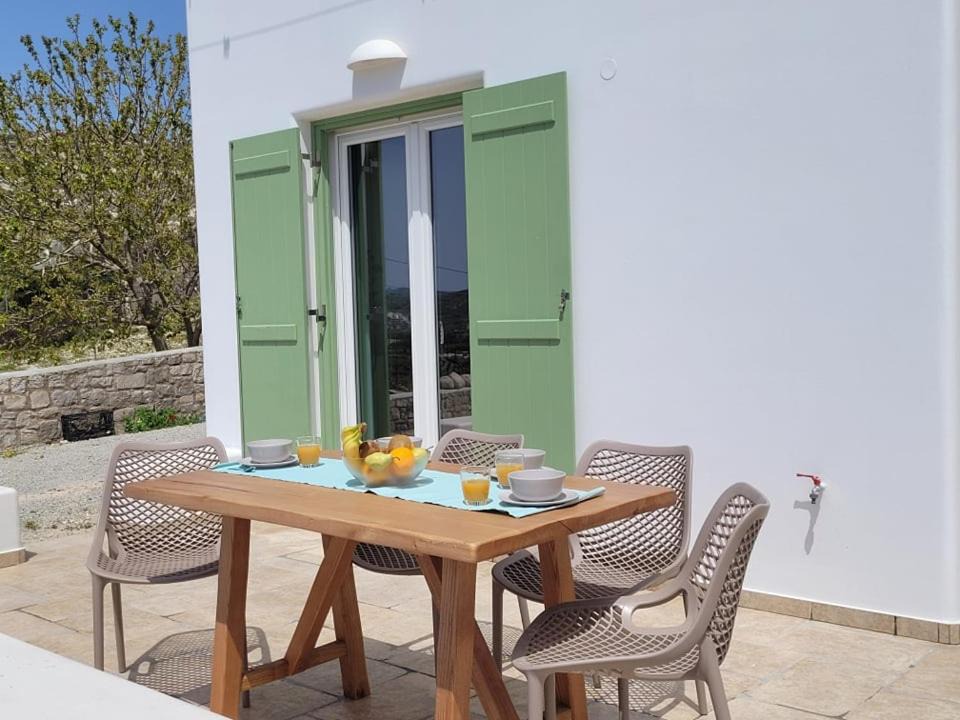 Photo of Others in Milos