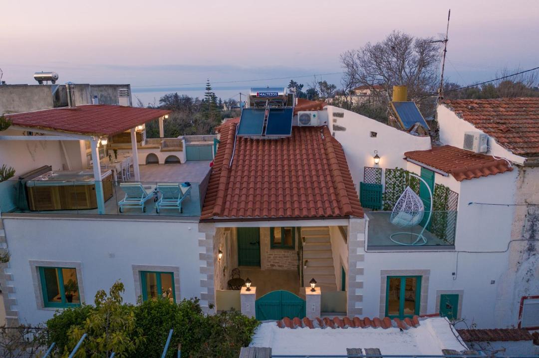 Photo of Buildings in Prines