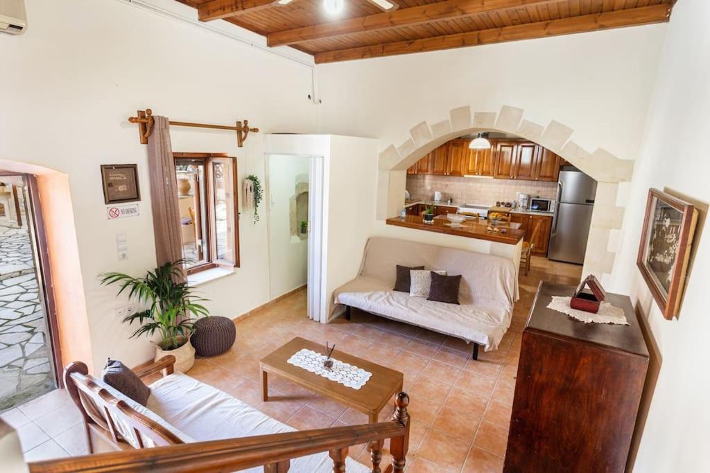 Photo of Livingroom in Gavalochori