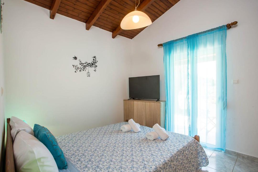 Photo of Bedroom in Ialyssos
