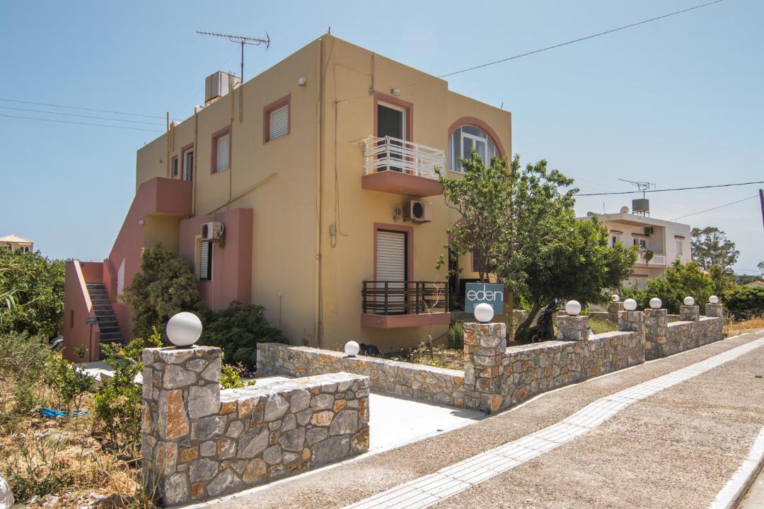 Photo of Buildings in Gialos