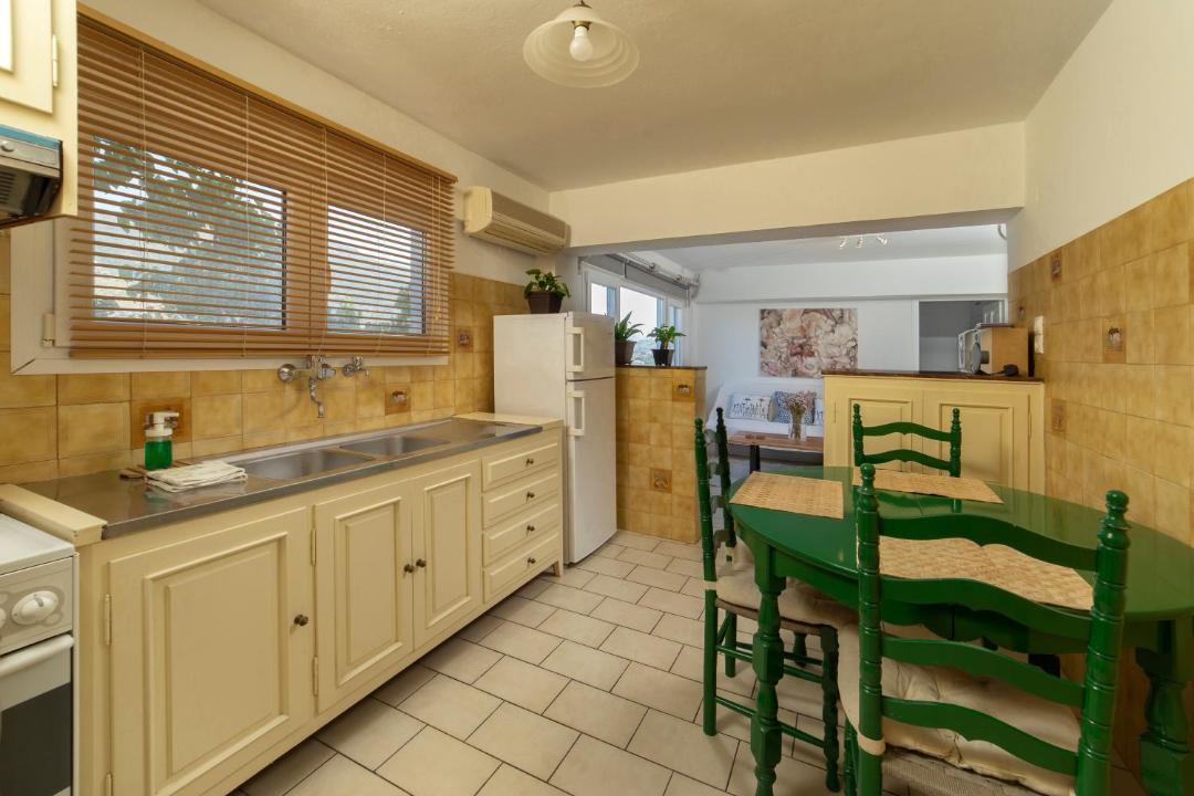 Photo of Kitchen in Paleopolis