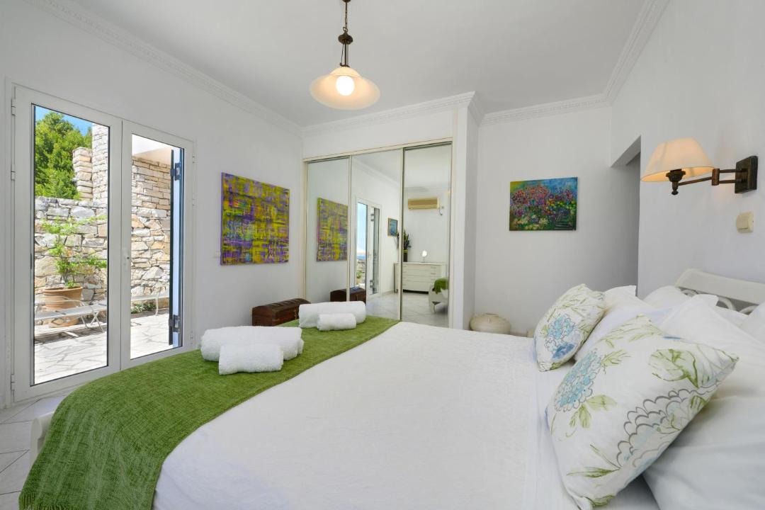 Photo of Bedroom in Lakka