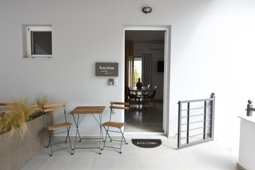 Photo of Livingroom in Tolo