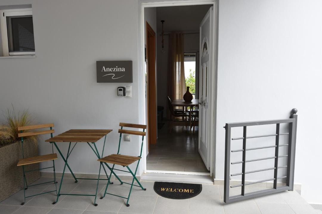 Photo of Livingroom in Tolo
