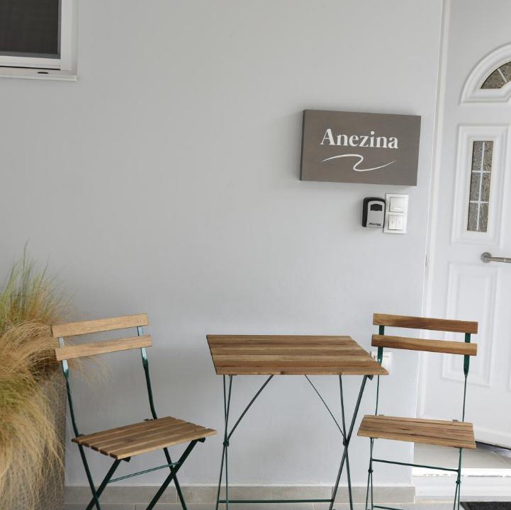 Photo of Livingroom in Tolo