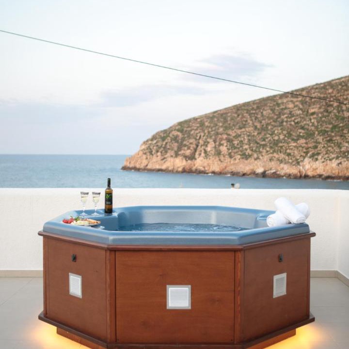 Photo of Others in Apollonas