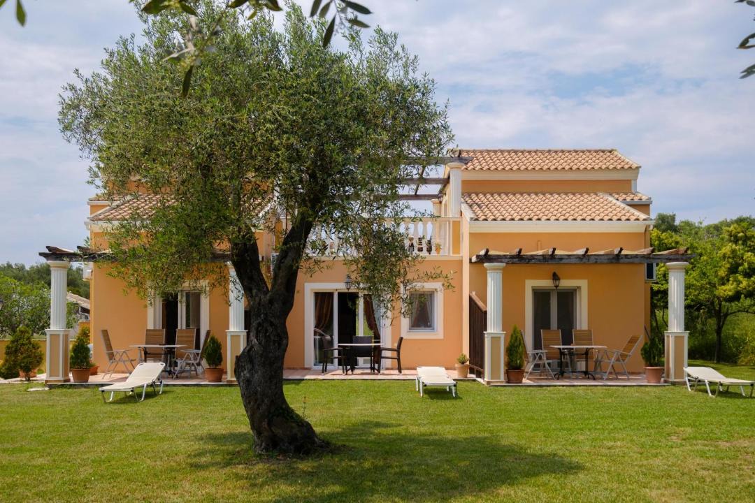Photo of Buildings in Roda