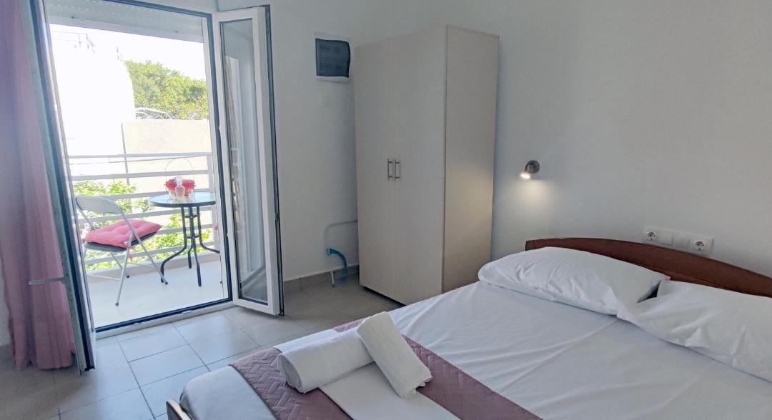 Photo of Bedroom in Matala