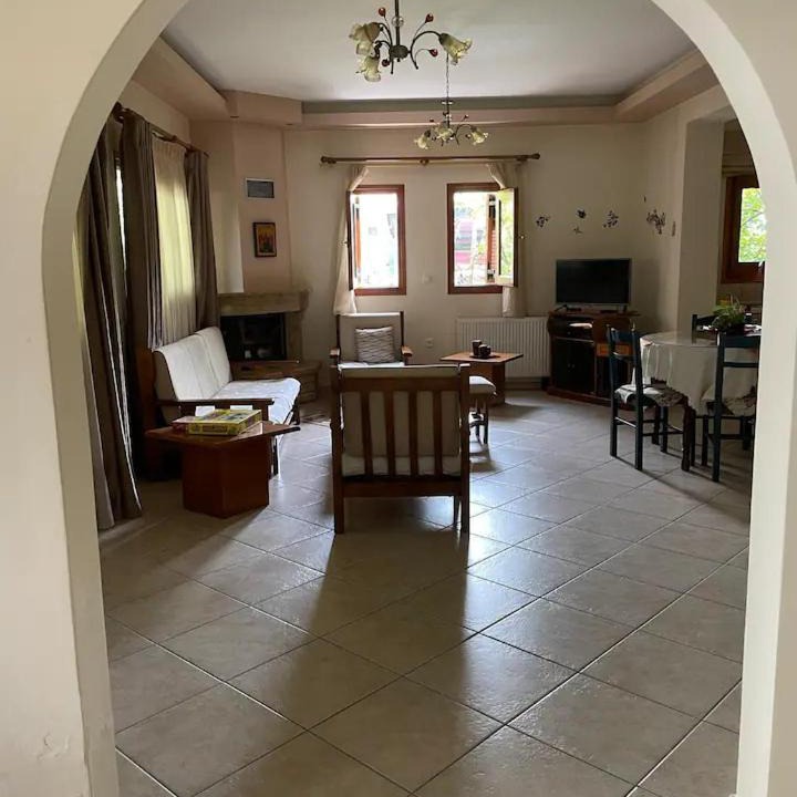 Photo of Livingroom in Kalambaka