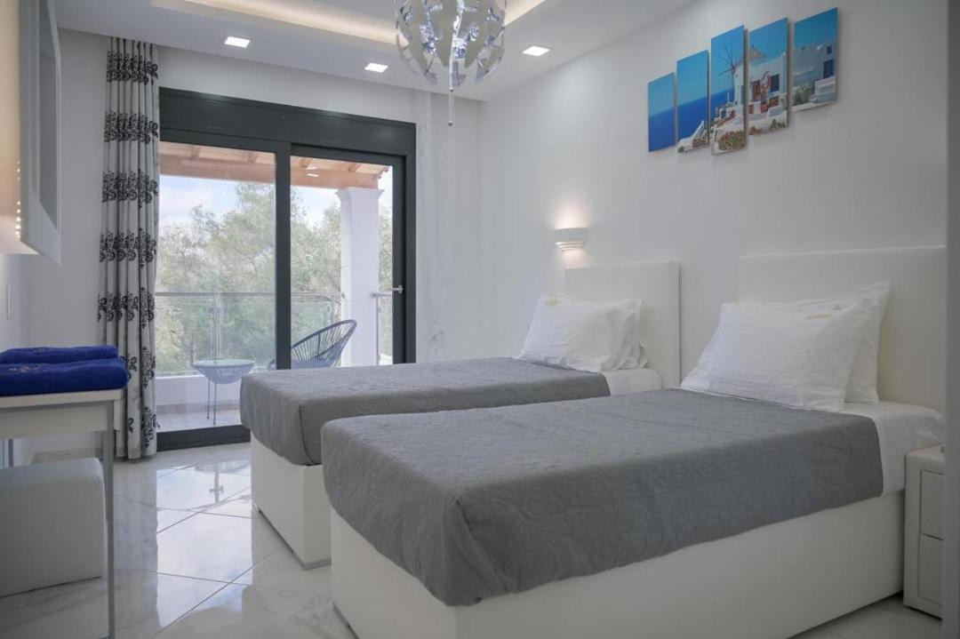 Photo of Bedroom in Notos
