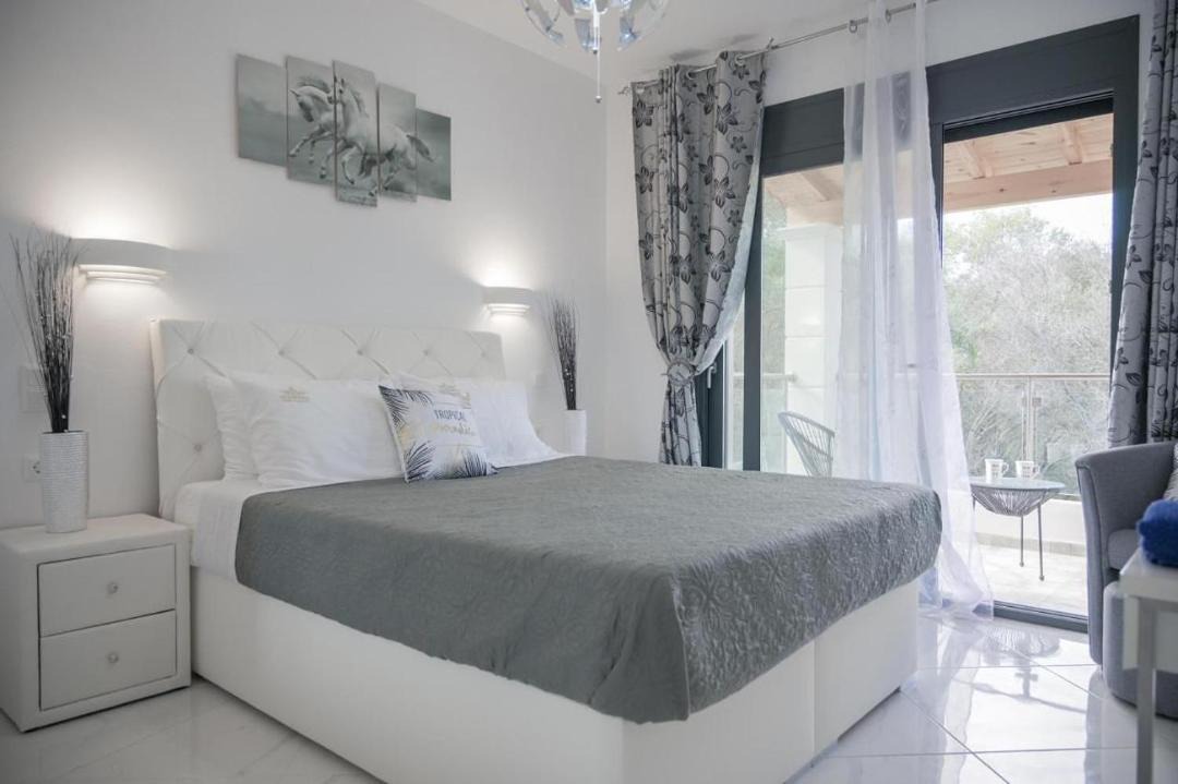 Photo of Bedroom in Notos