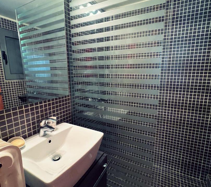 Photo of Bathroom in Ampelokipoi