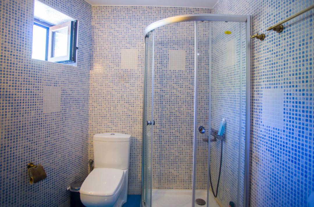 Photo of Bathroom in Steni Dirfyos