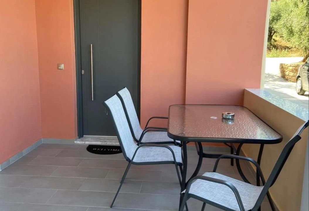 Photo of Patio Balcony in Diasella