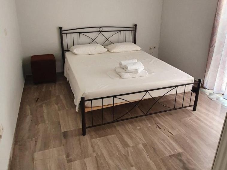 Photo of Bedroom in Elliniko-Argyroupoli