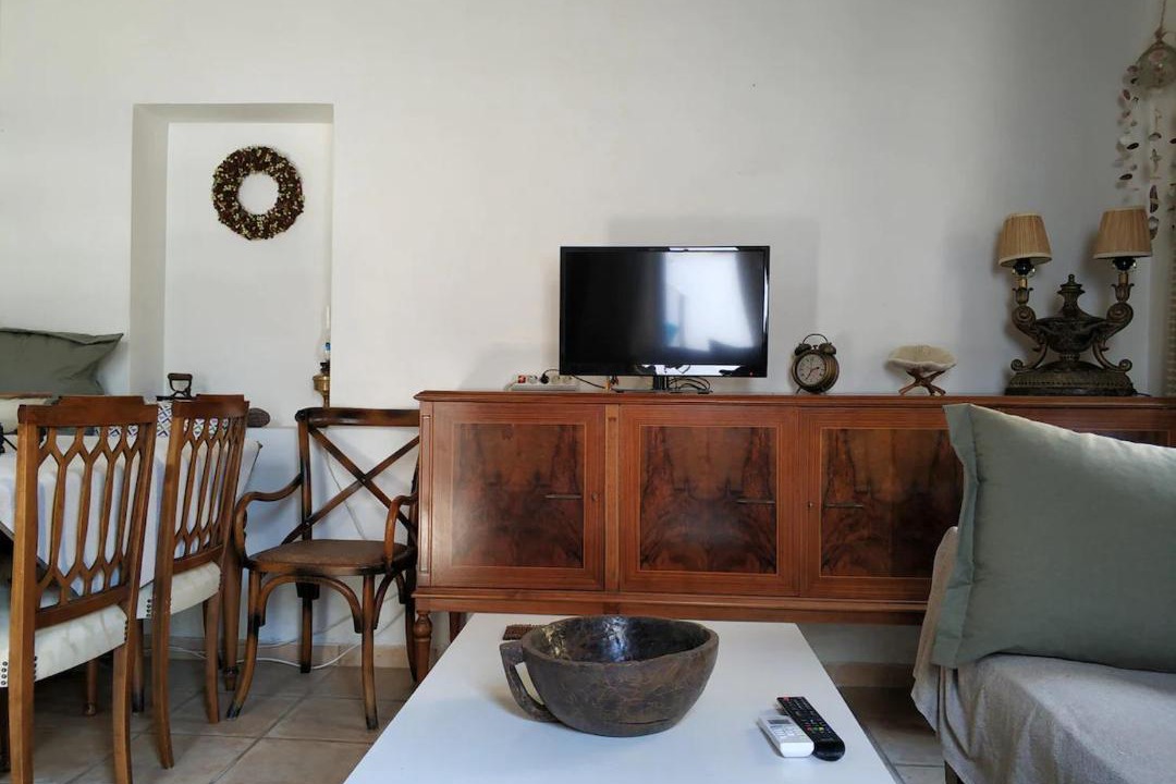 Photo of Livingroom in Aegina Town
