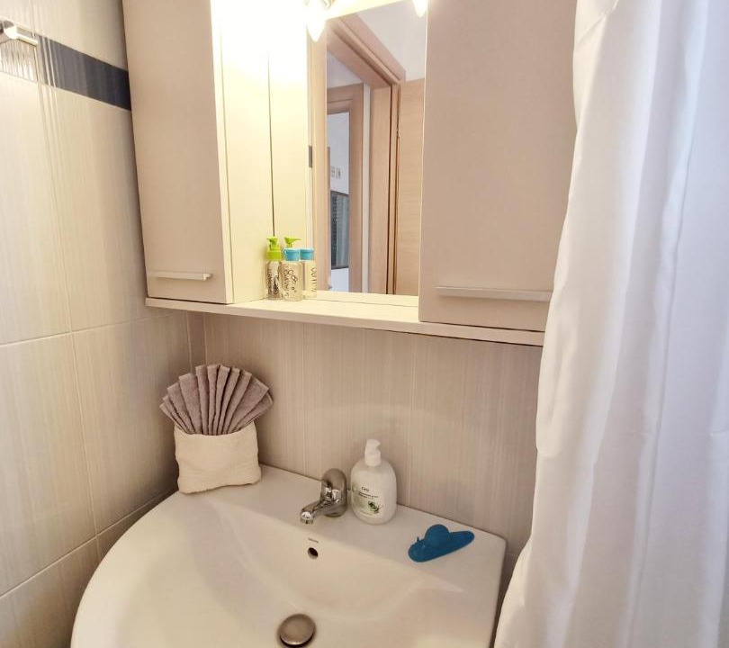 Photo of Bathroom in Golden Beach
