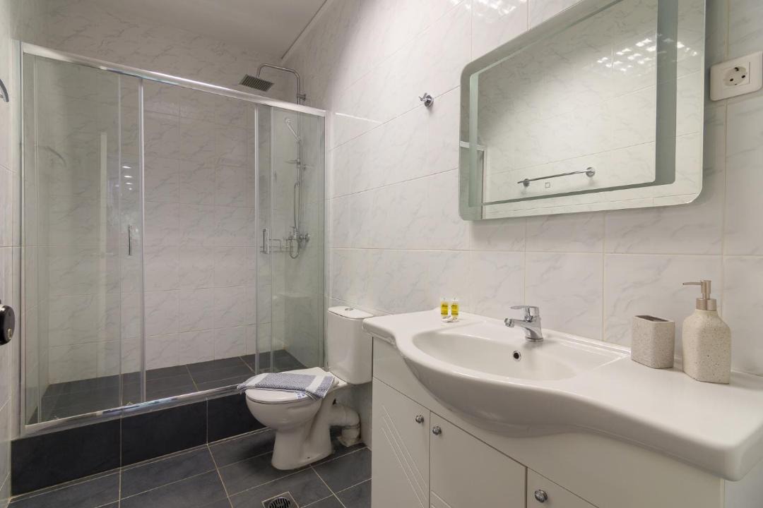 Photo of Bathroom in Mets