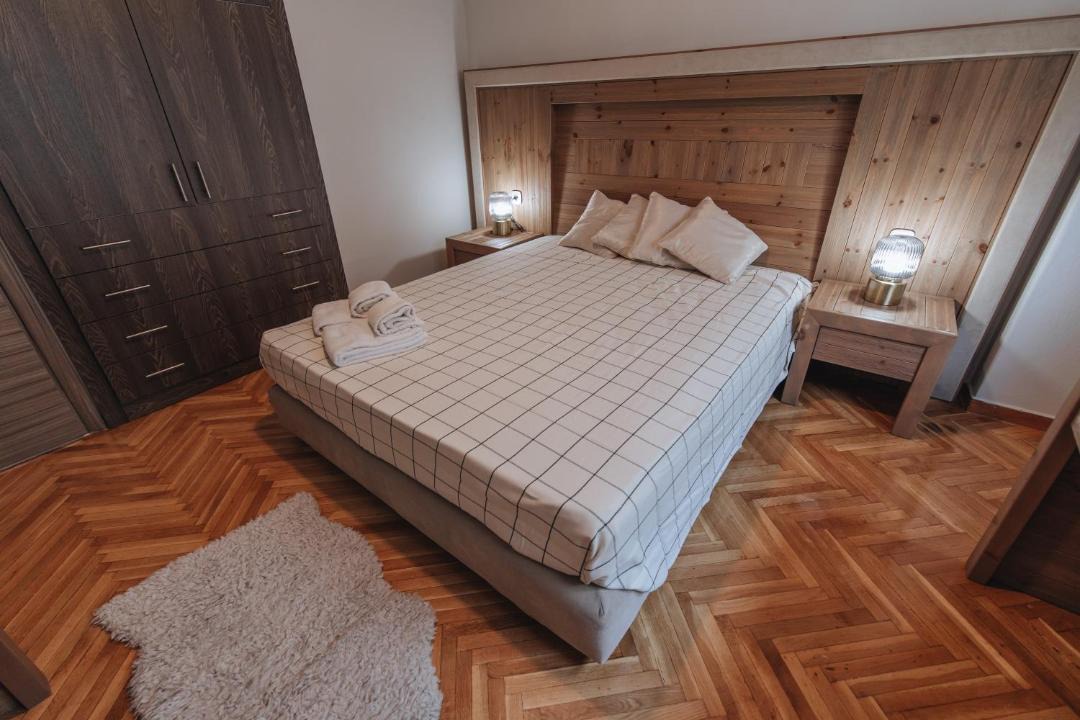 Photo of Bedroom in Platia Viktorias