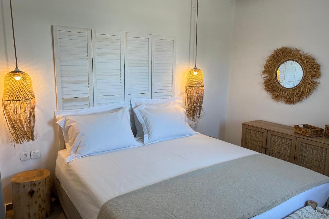 Photo of Bedroom in Milos