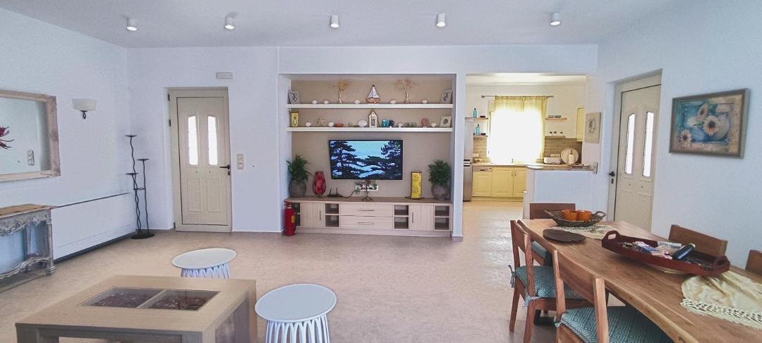 Photo of Livingroom in Kamilari