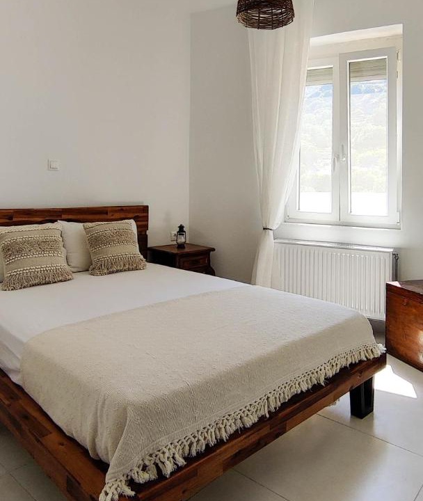 Photo of Bedroom in Aperathos