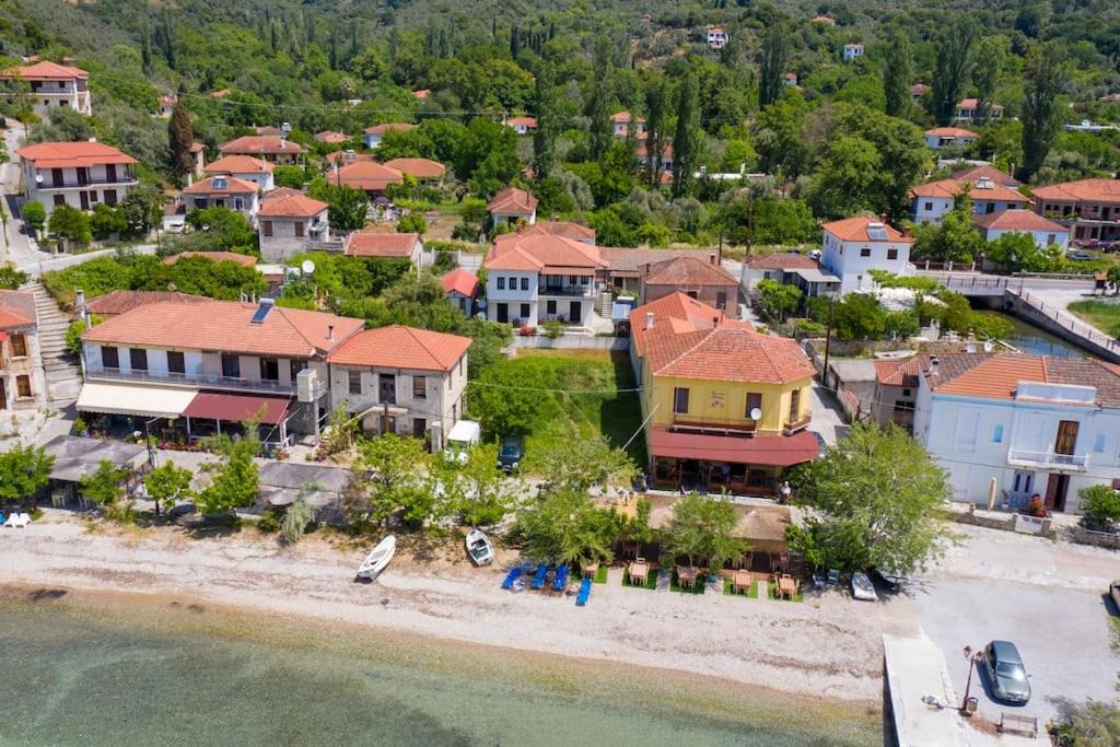 Photo of Buildings in Horto
