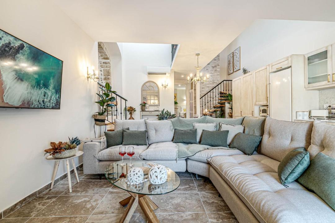 Photo of Livingroom in Doukades