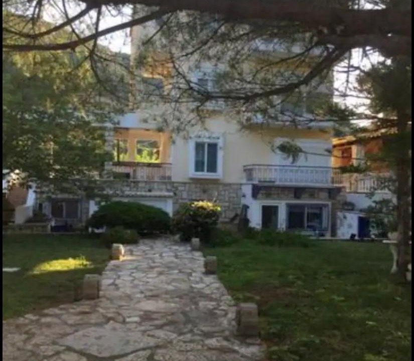 Photo of Buildings in Melissopetra