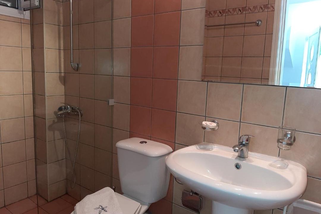 Photo of Bathroom in Perigiali