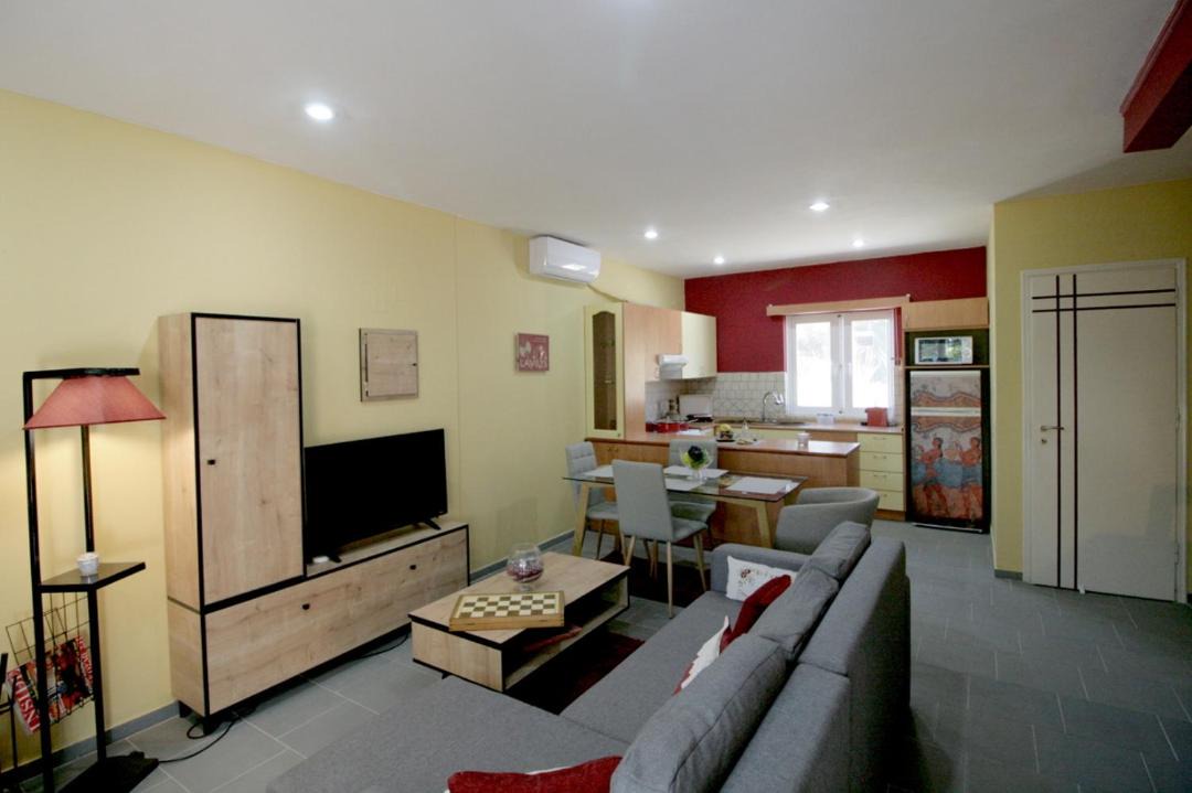 Photo of Livingroom in Marathi