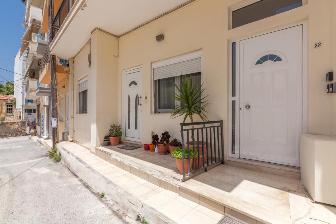 Photo of Buildings in Heraklion