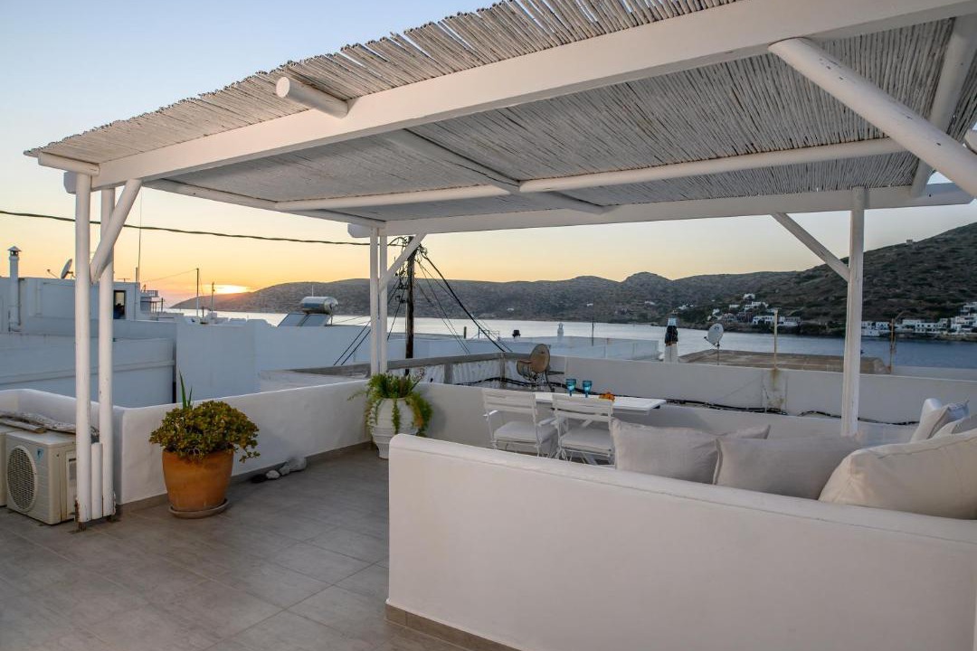 Photo of Patio Balcony in Katapola