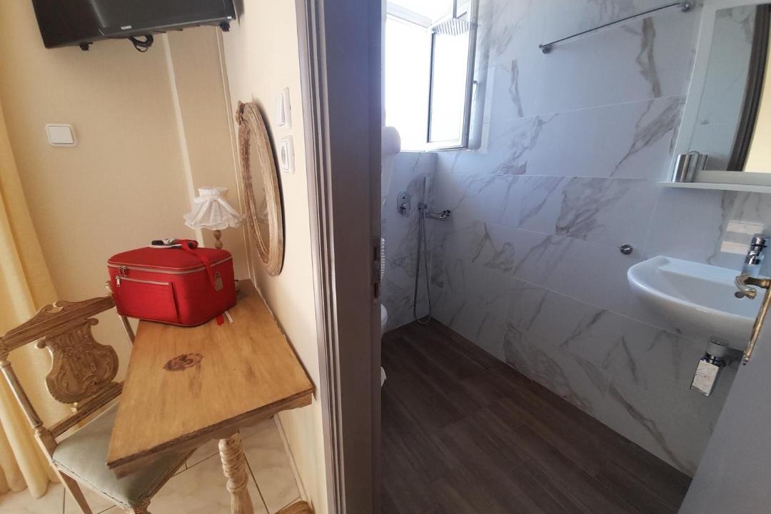 Photo of Bathroom in Loutraki-Agioi Theodoroi