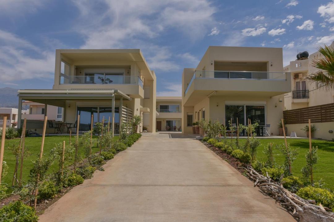 Photo of Buildings in Kokinos Pirgos