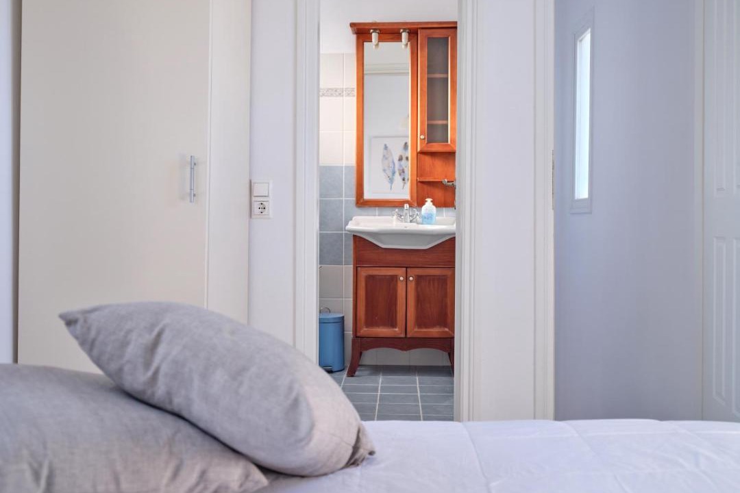 Photo of Bedroom in Ampelas