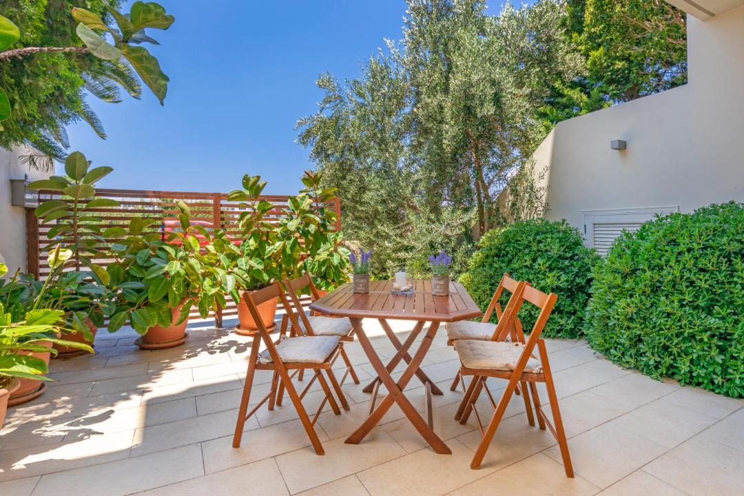 Photo of Patio Balcony in Petaloudes