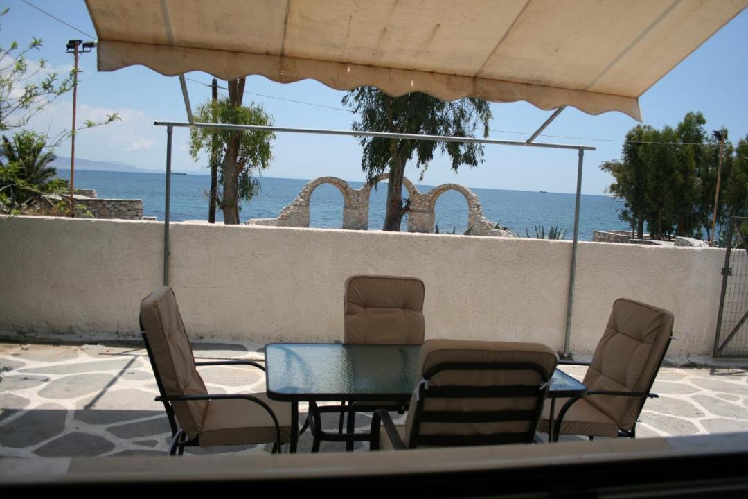 Photo of Patio Balcony in Selinia