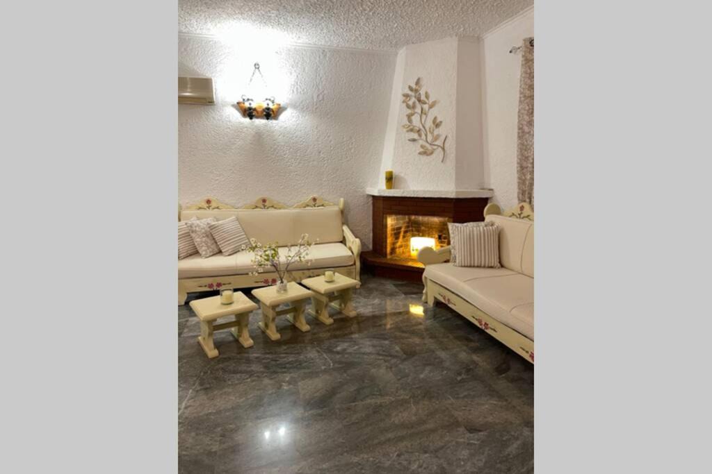 Photo of Livingroom in Porto Rafti